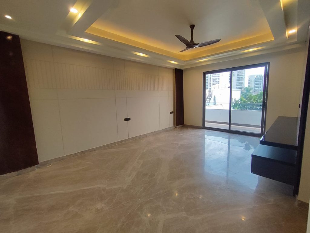 Builder Floor